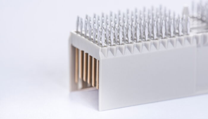 heads of connectors with flexible press-fit zones