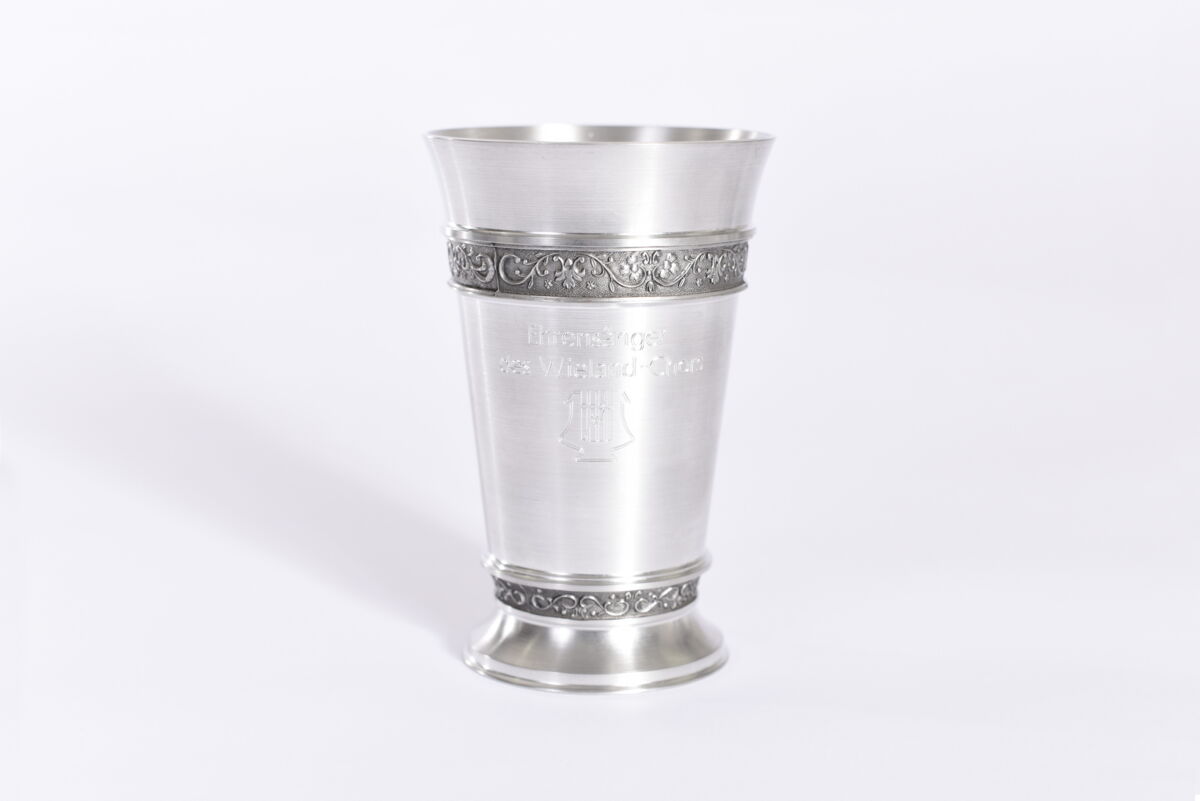 Trinkbecher mit Gravur