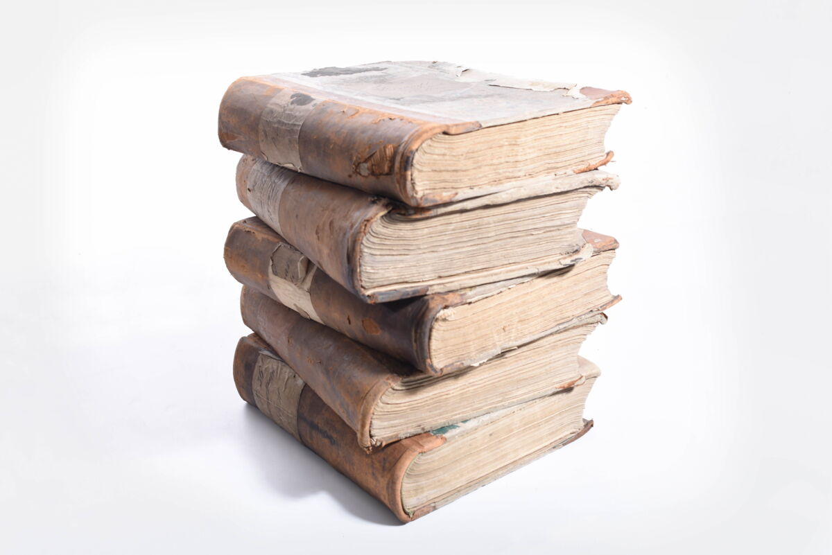 Stapel Versandbücher