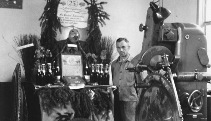 Mitarbeiter 25-jährigen Arbeitsjubiläum